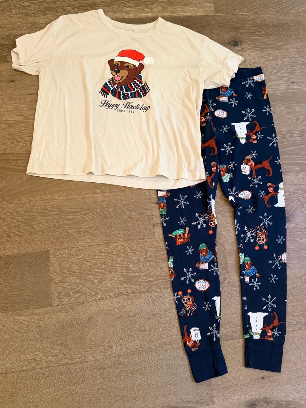 Old Navy Cream Holiday Dog Pajama Set with Navy Printed Pants